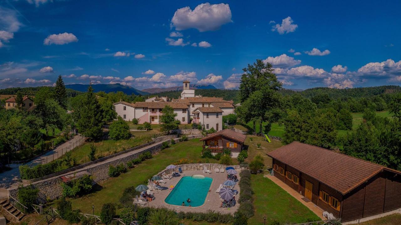 Castello Di Pupaggi Villa Sellano ภายนอก รูปภาพ
