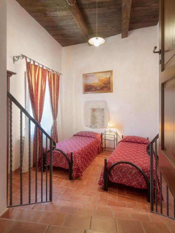 Castello Di Pupaggi Villa Sellano ภายนอก รูปภาพ